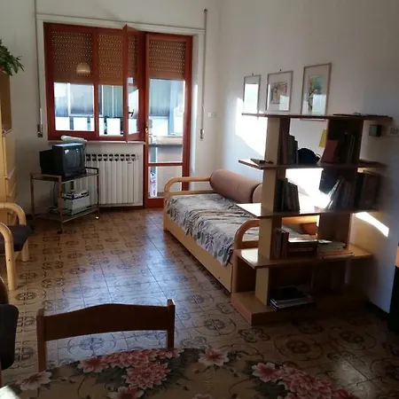アパート Beach Apartament フランカヴィッラ・アル・マーレ